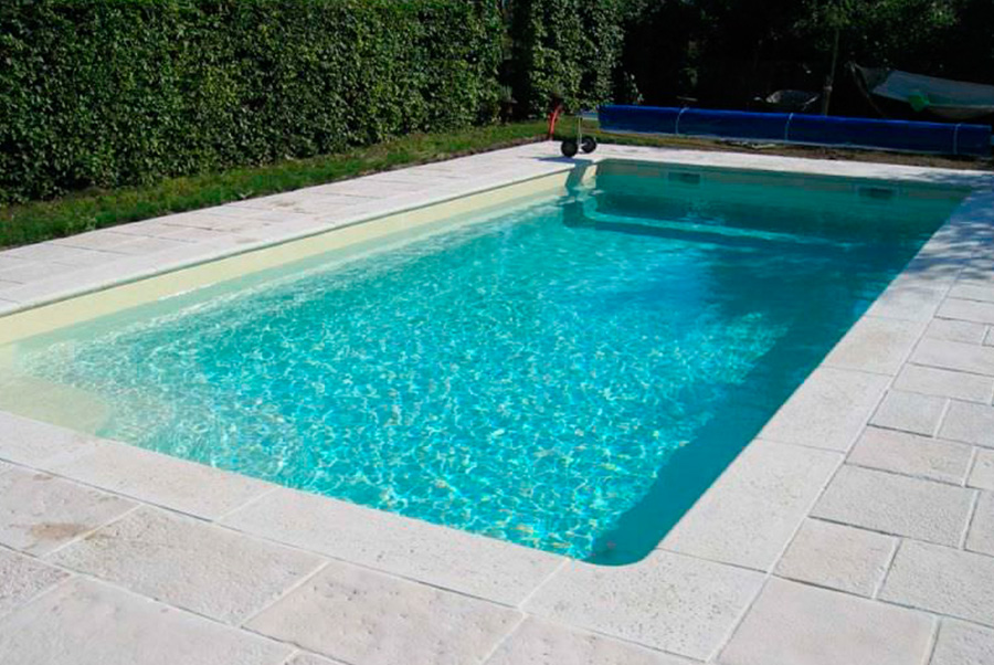 piscina enterrada para jardin